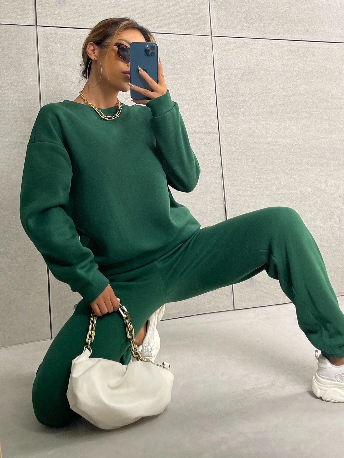 Dark Green Solid Drop Shoulder Sweatshirt & Sweatpants