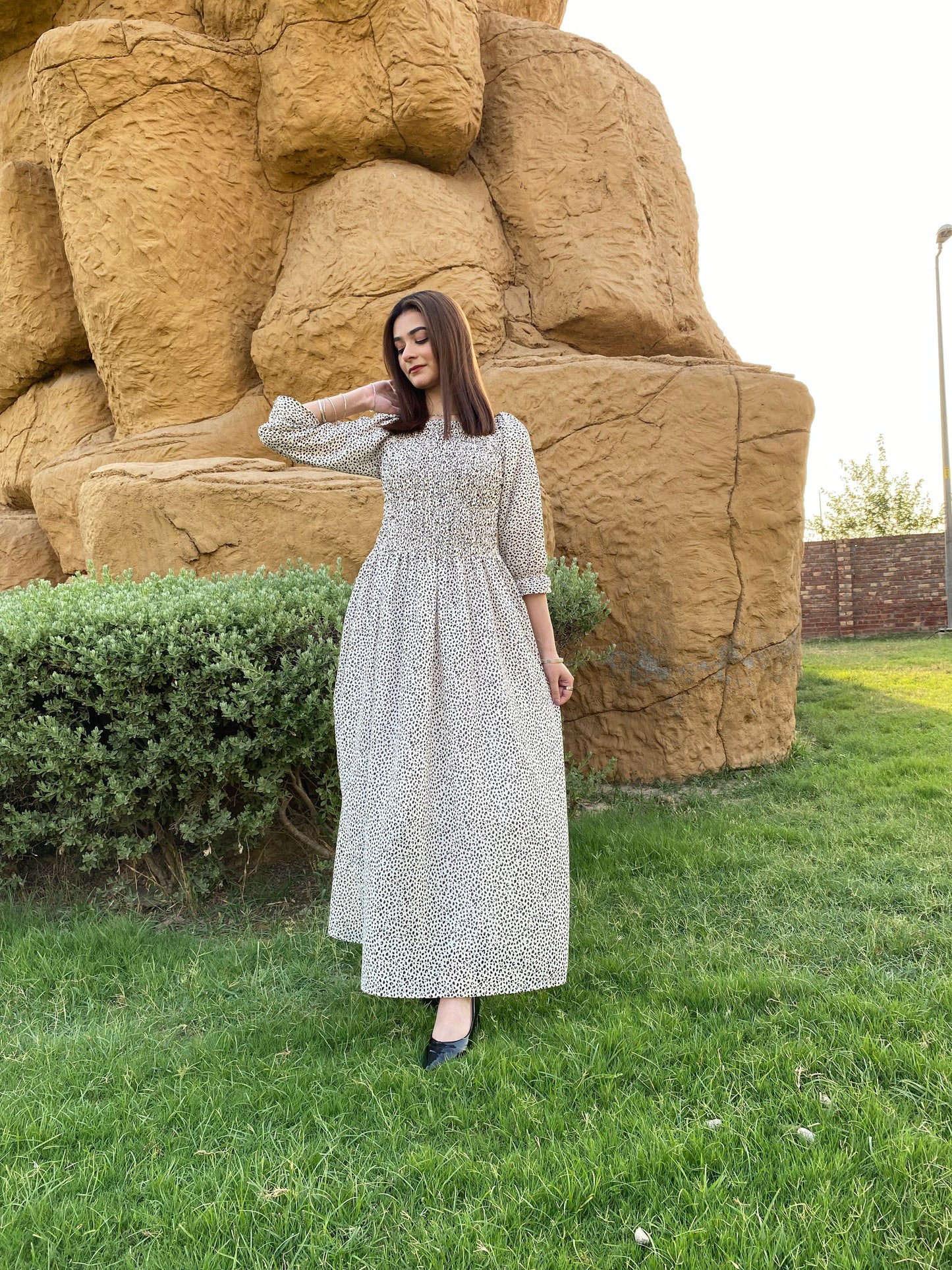 Rang e Mah - White Maxi