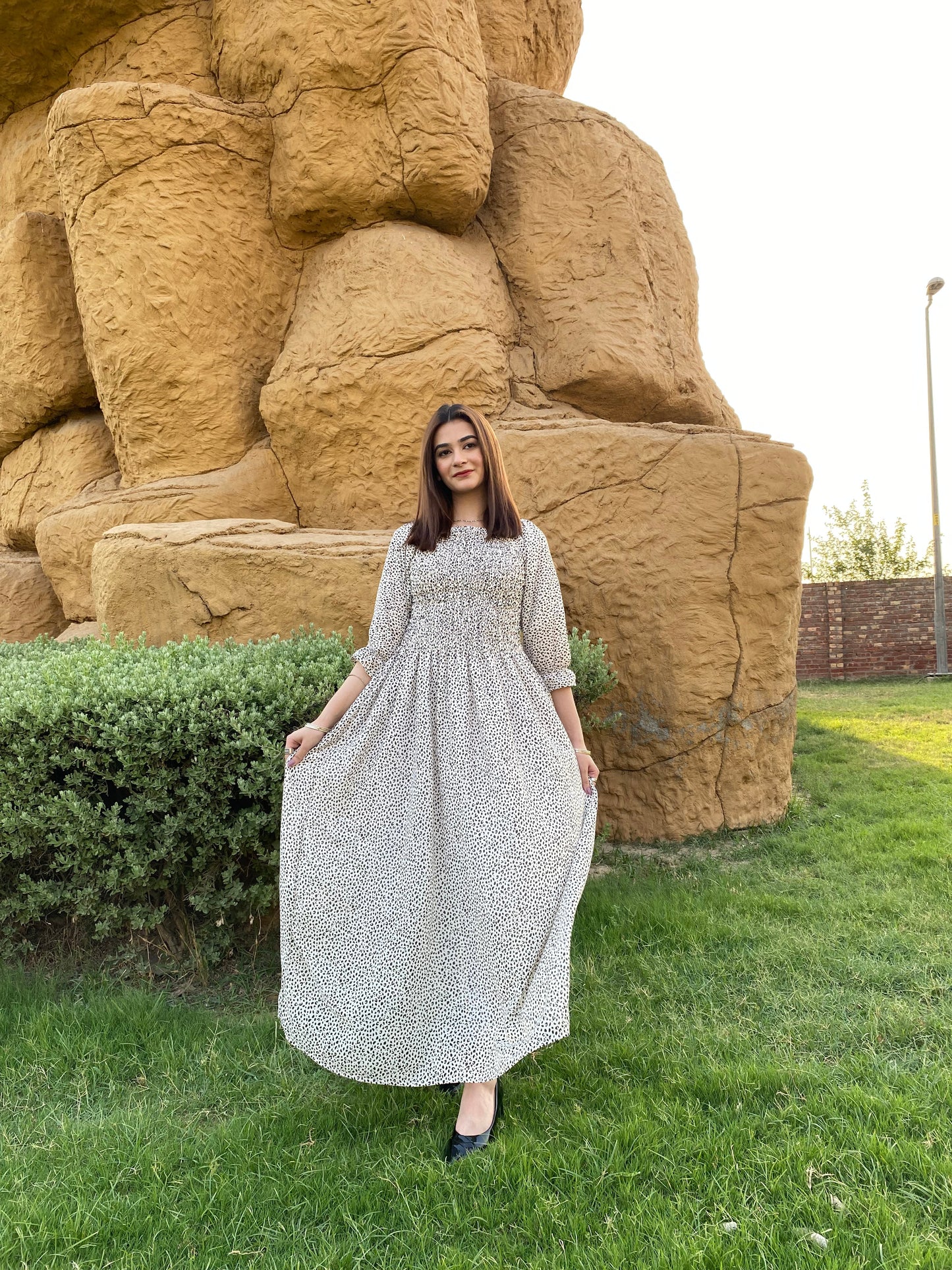 Rang e Mah - White Maxi