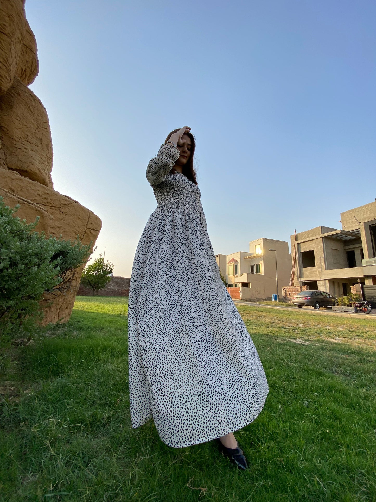 Rang e Mah - White Maxi