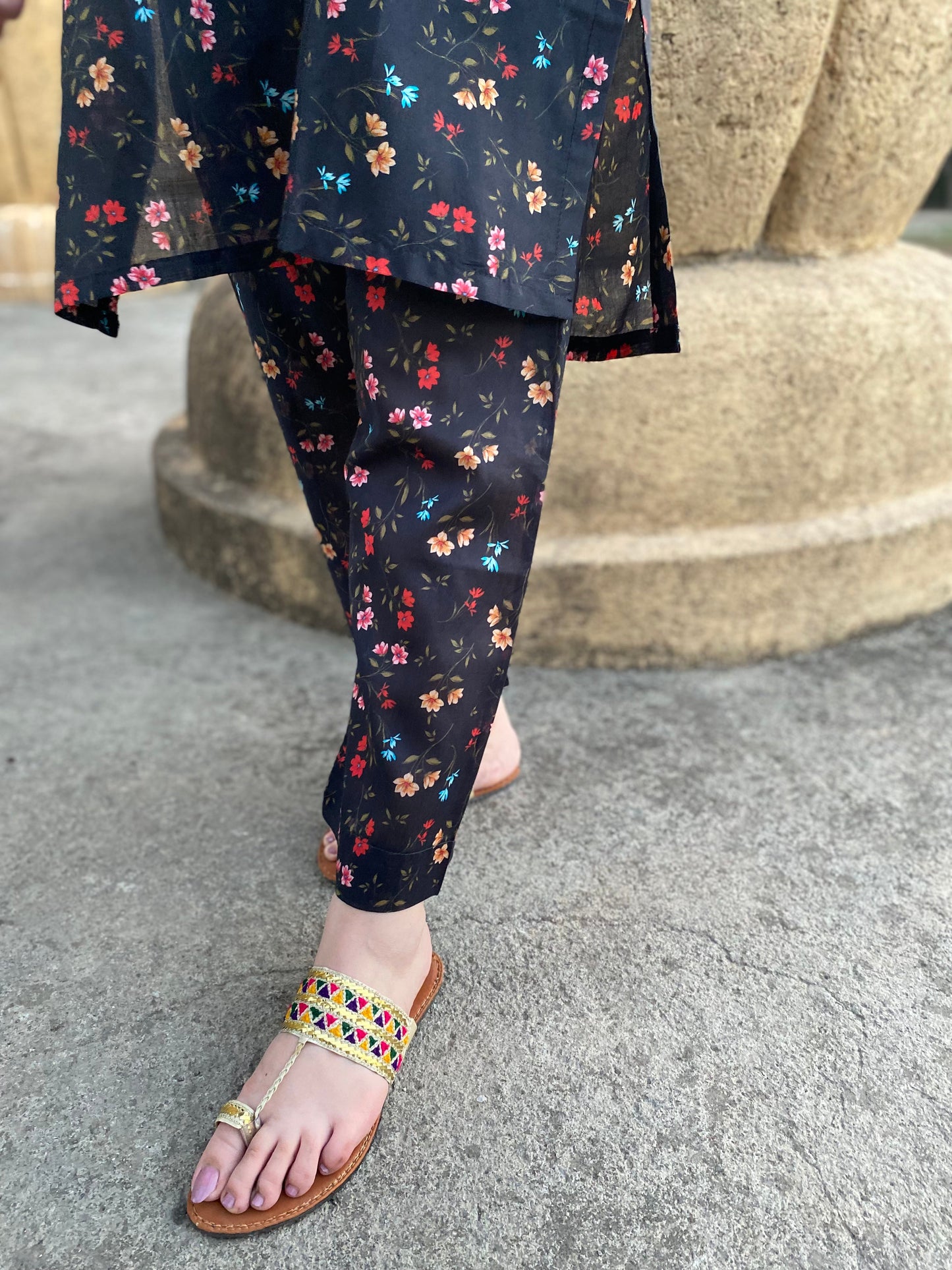 2PC - Black Floral Printed Suit