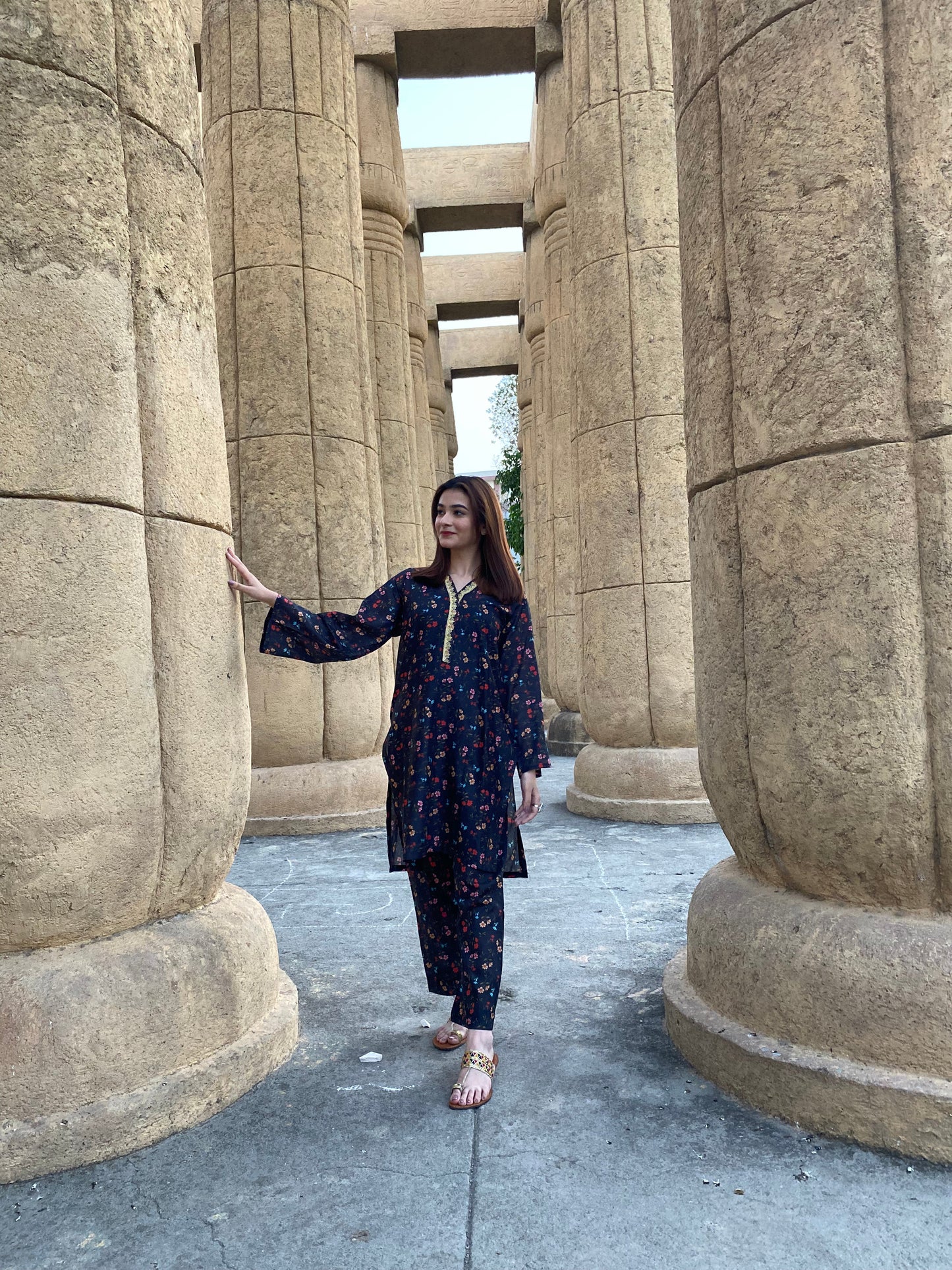 2PC - Black Floral Printed Suit