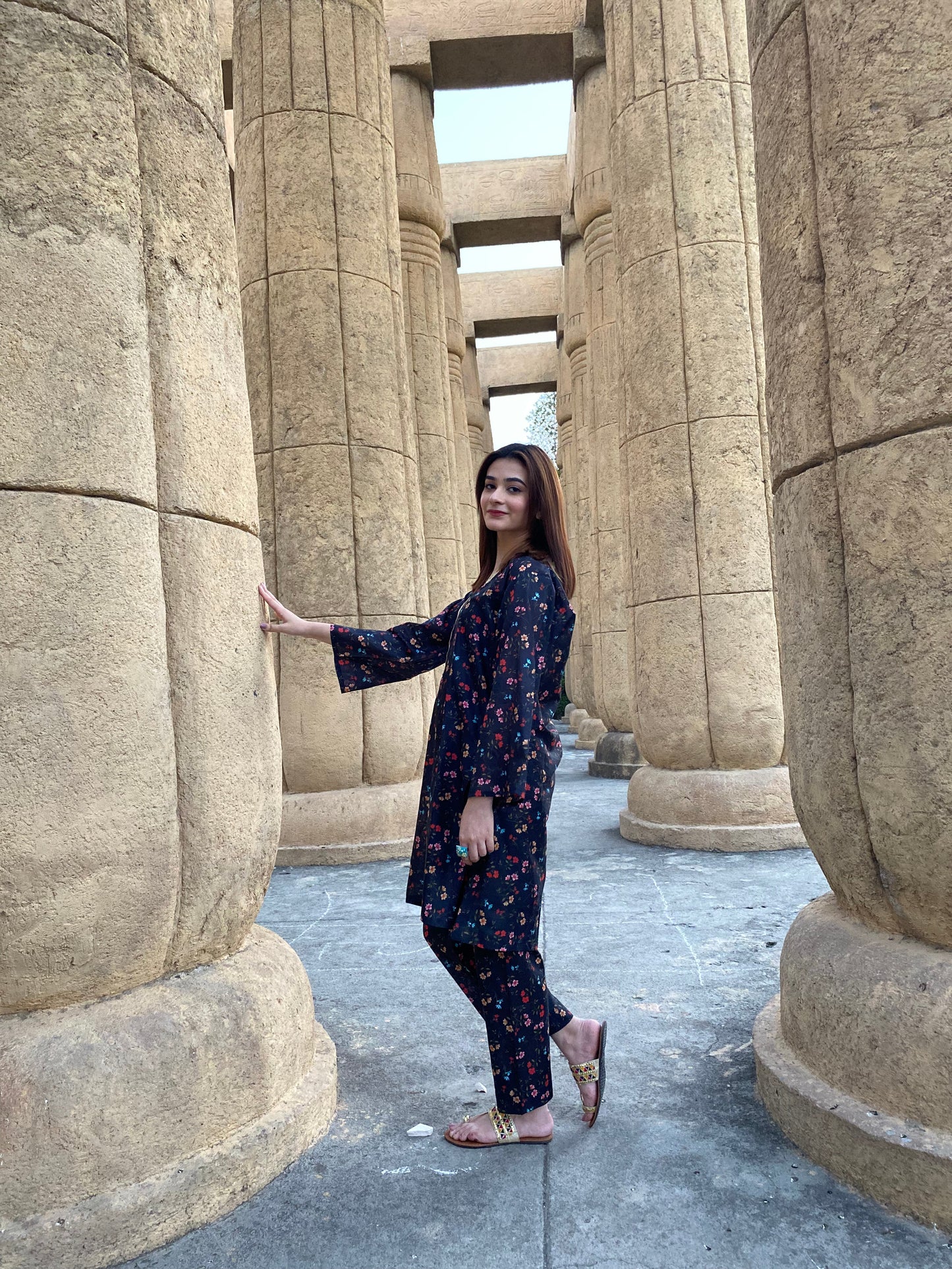 2PC - Black Floral Printed Suit