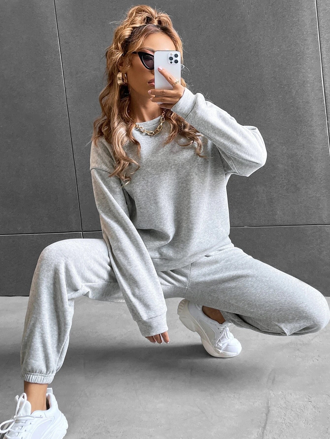 Light Grey Solid Drop Shoulder Sweatshirt & Sweatpants