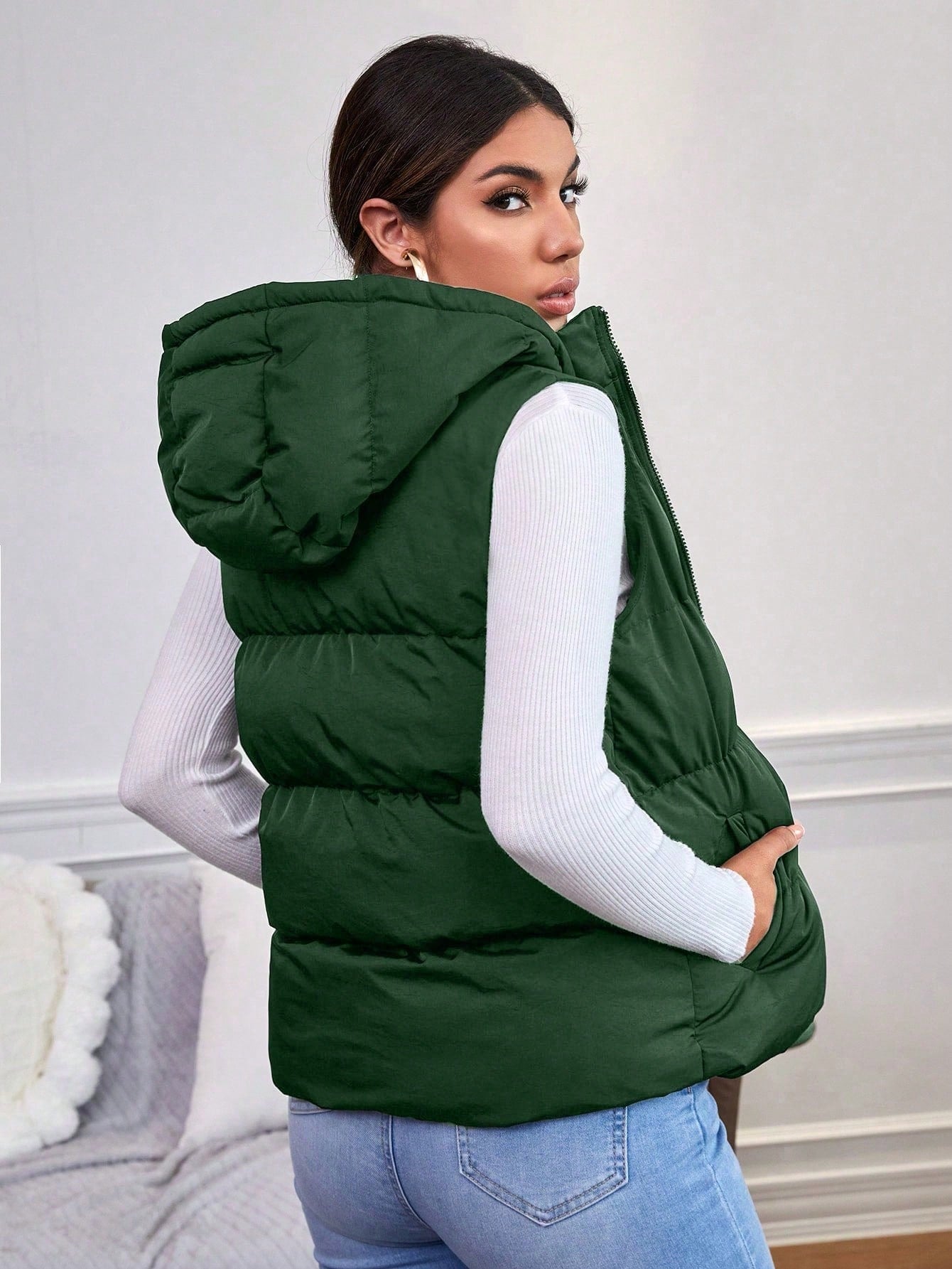 Green Sleeveless Puffer Jacket