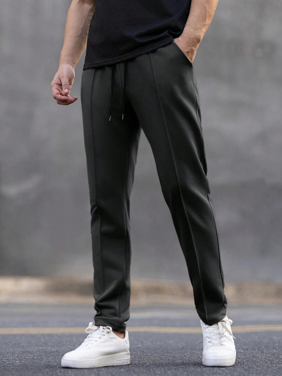 Black Seamline Trouser