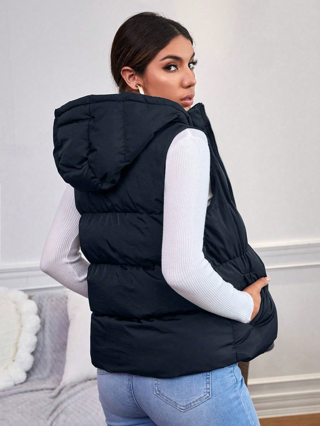 Navy Sleeveless Puffer Jacket