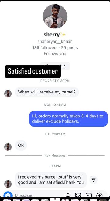 Text conversation between a customer and a seller on a messaging app, with a profile picture of a person at the top.