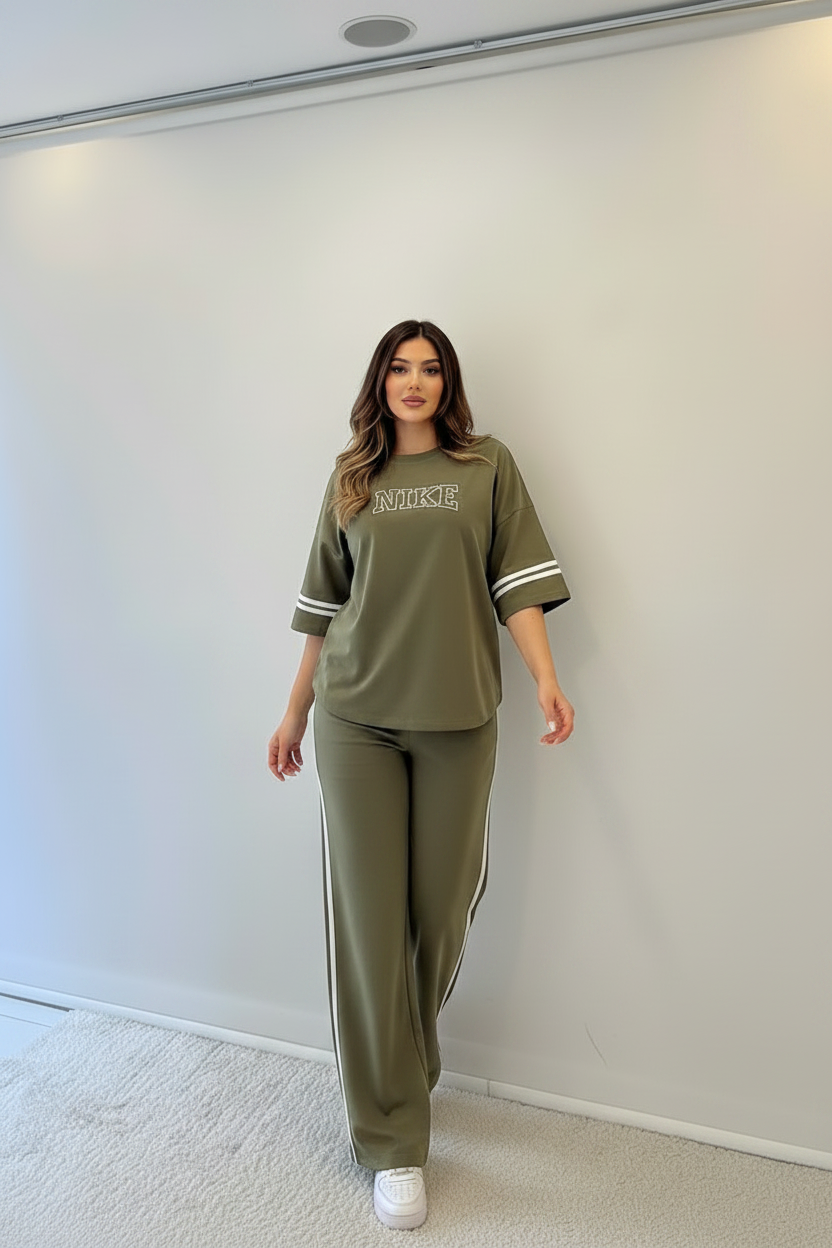 lookbook image shop_this_look_AVdw3f